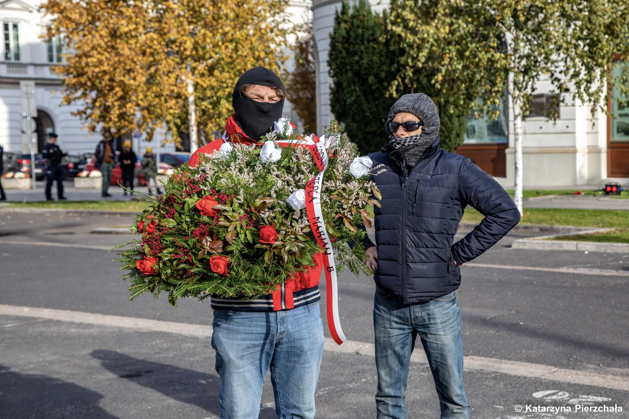 Hołd godnego następcy, czyli nikt się nie spodziewa lotnej Brygady Opozycji