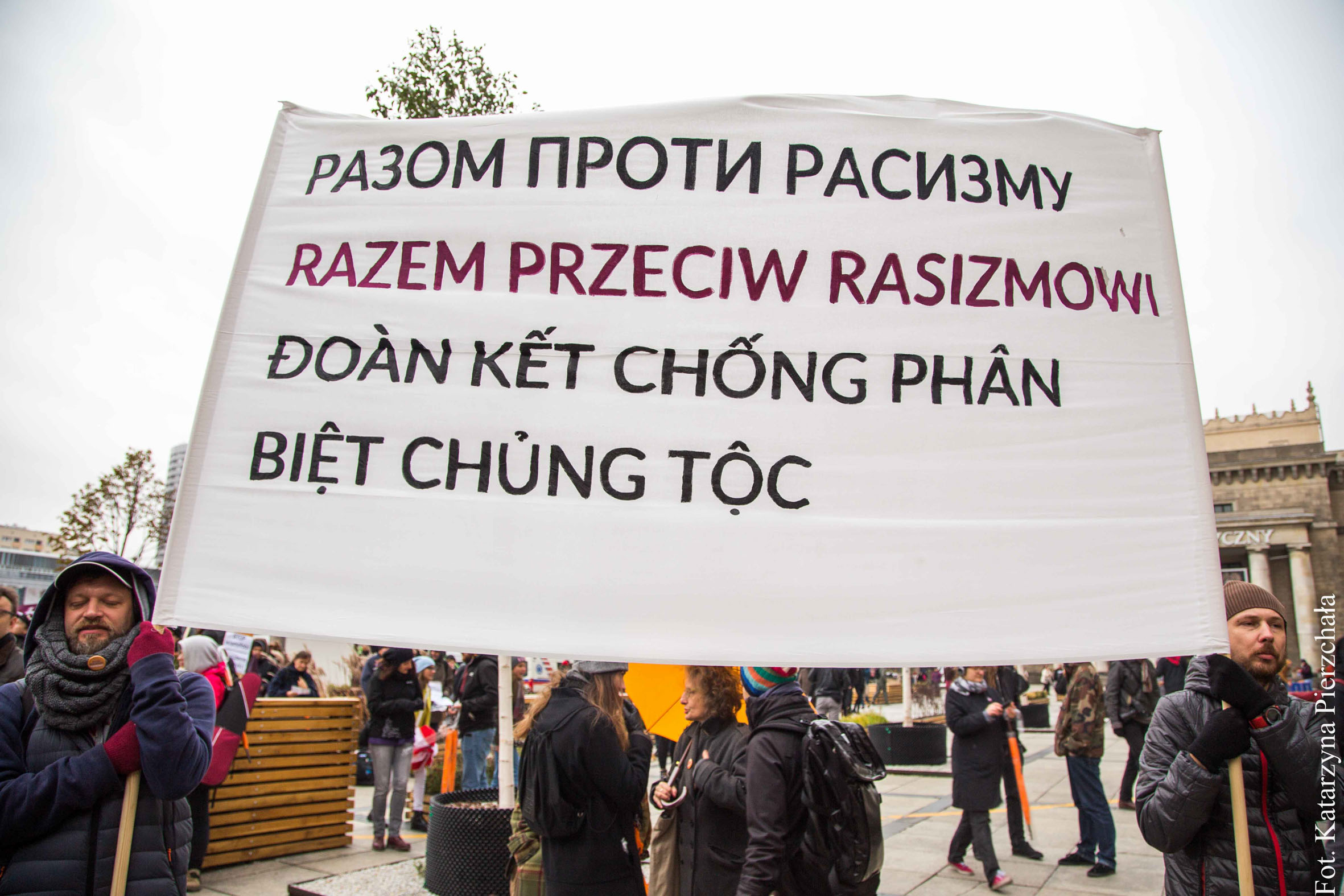 Protest przeciwko rasizmowi i ksenofobii.